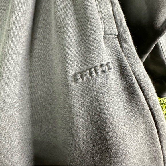 Nwt Skims Spruce zip up hoodie and straight leg fleece pants nwt set - Picture 10 of 17